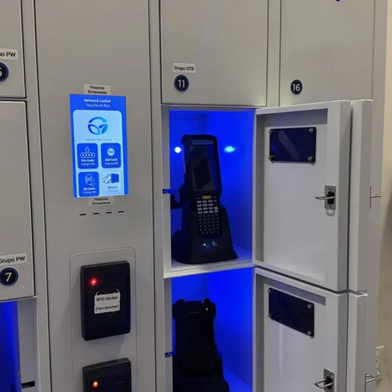 hw-sl20_smartlocker_bays Device SmartLocker 20 Charging Locker